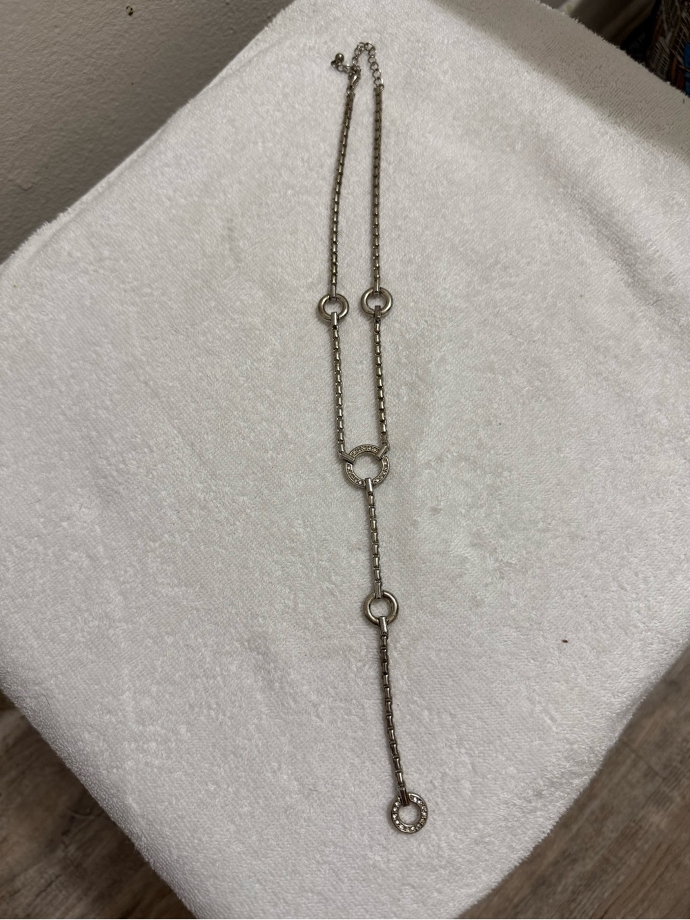 Silver Circle-Link Y-Style Women's Necklace